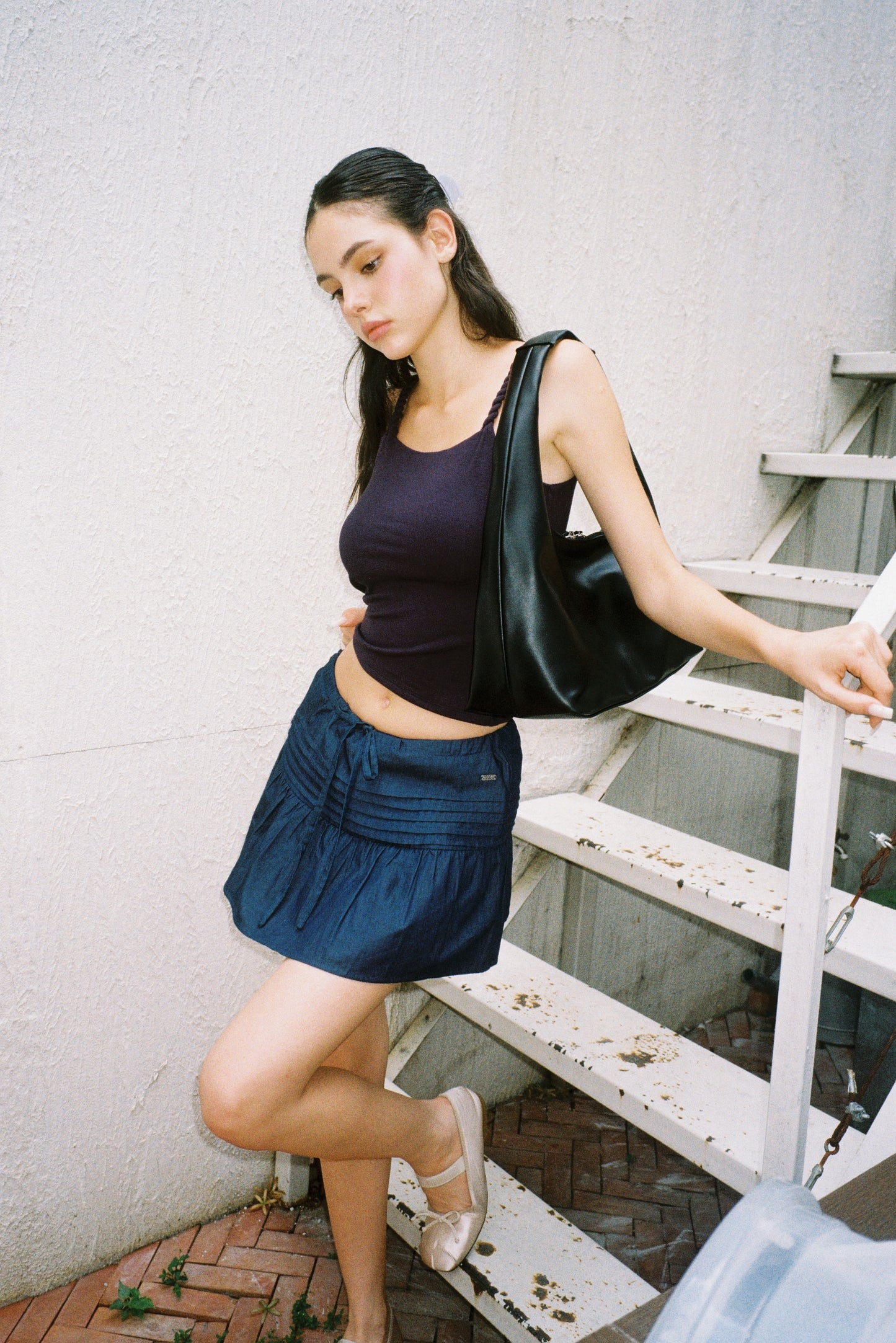 July Mansion - Large Jersey in Black