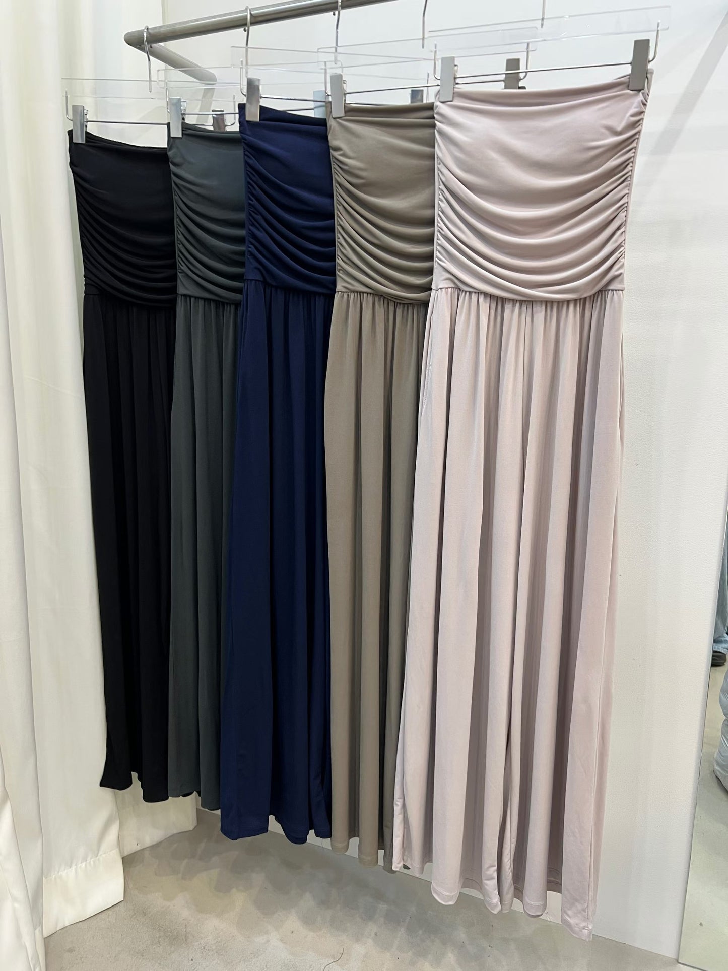 🆕 Strapless Ruched Jumpsuit (with pads) - 5 colours