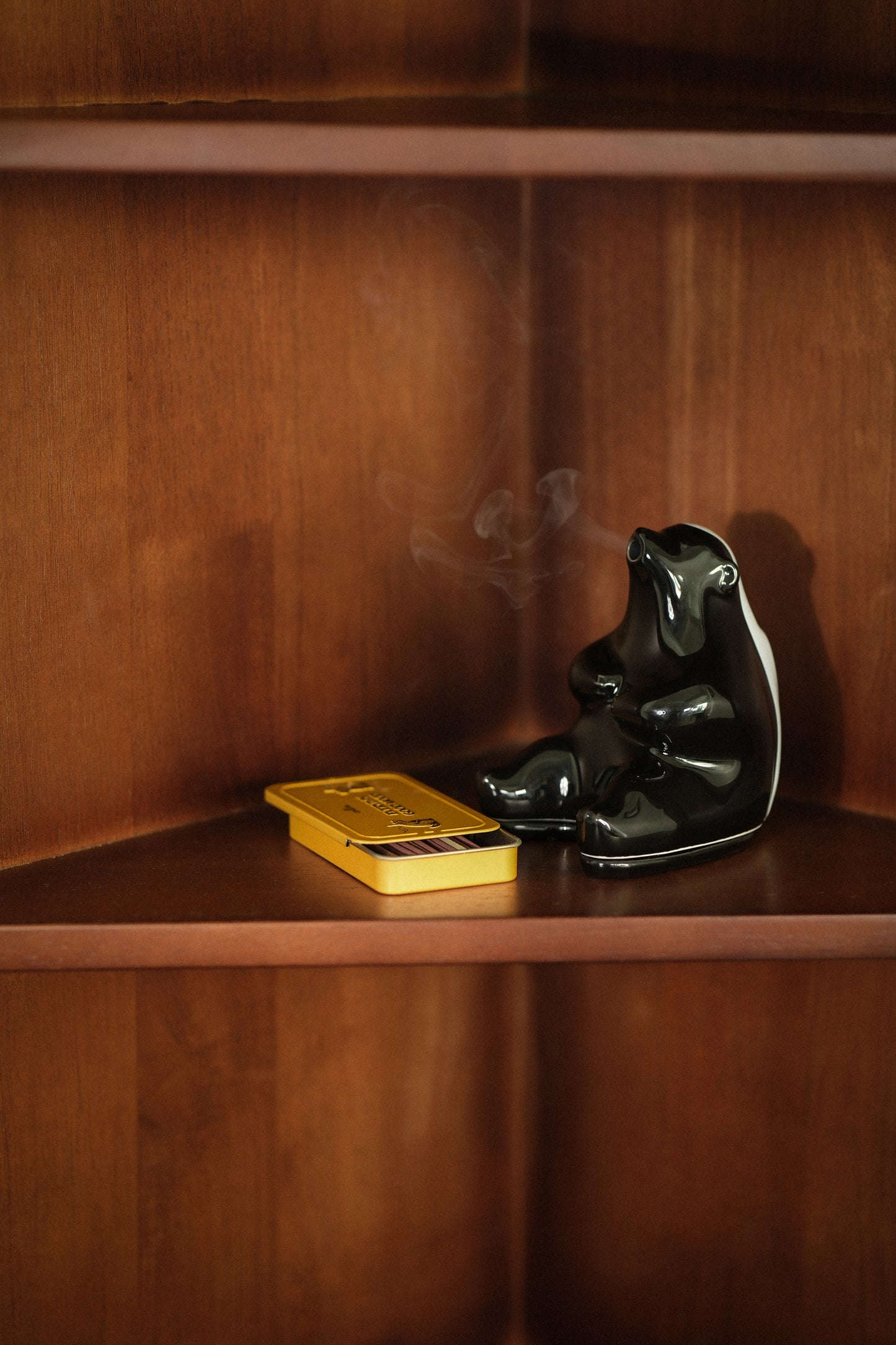 Incense Chamber - Honey Badger