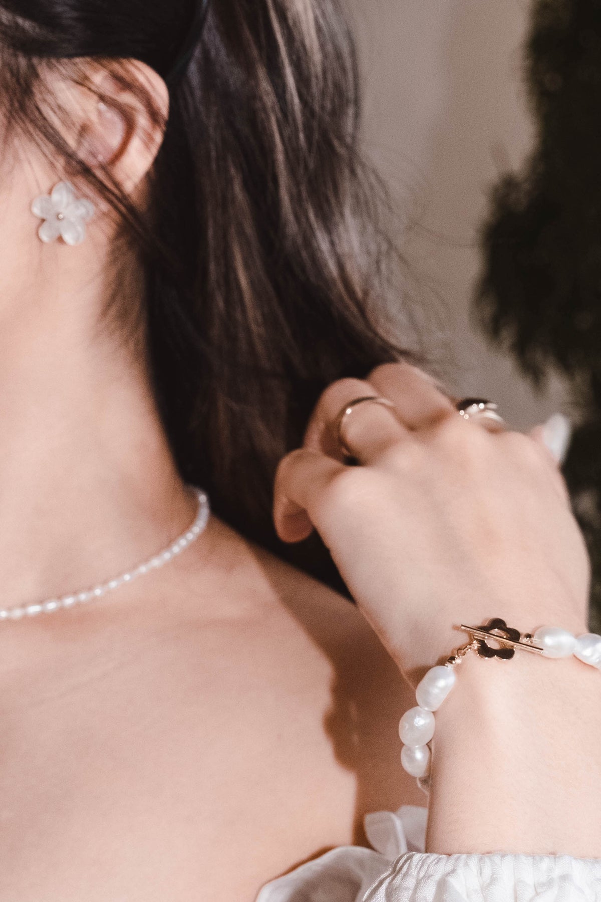 Impearl Little Flower Bracelet - 2 colours