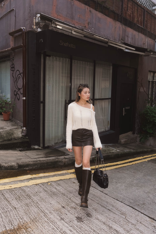 Single Shoulder Mo Mo Sweater - 2 colours