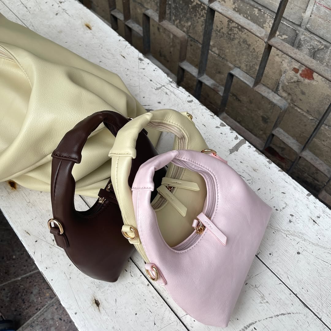 July Mansion - Micro Jersey in Baby Pink