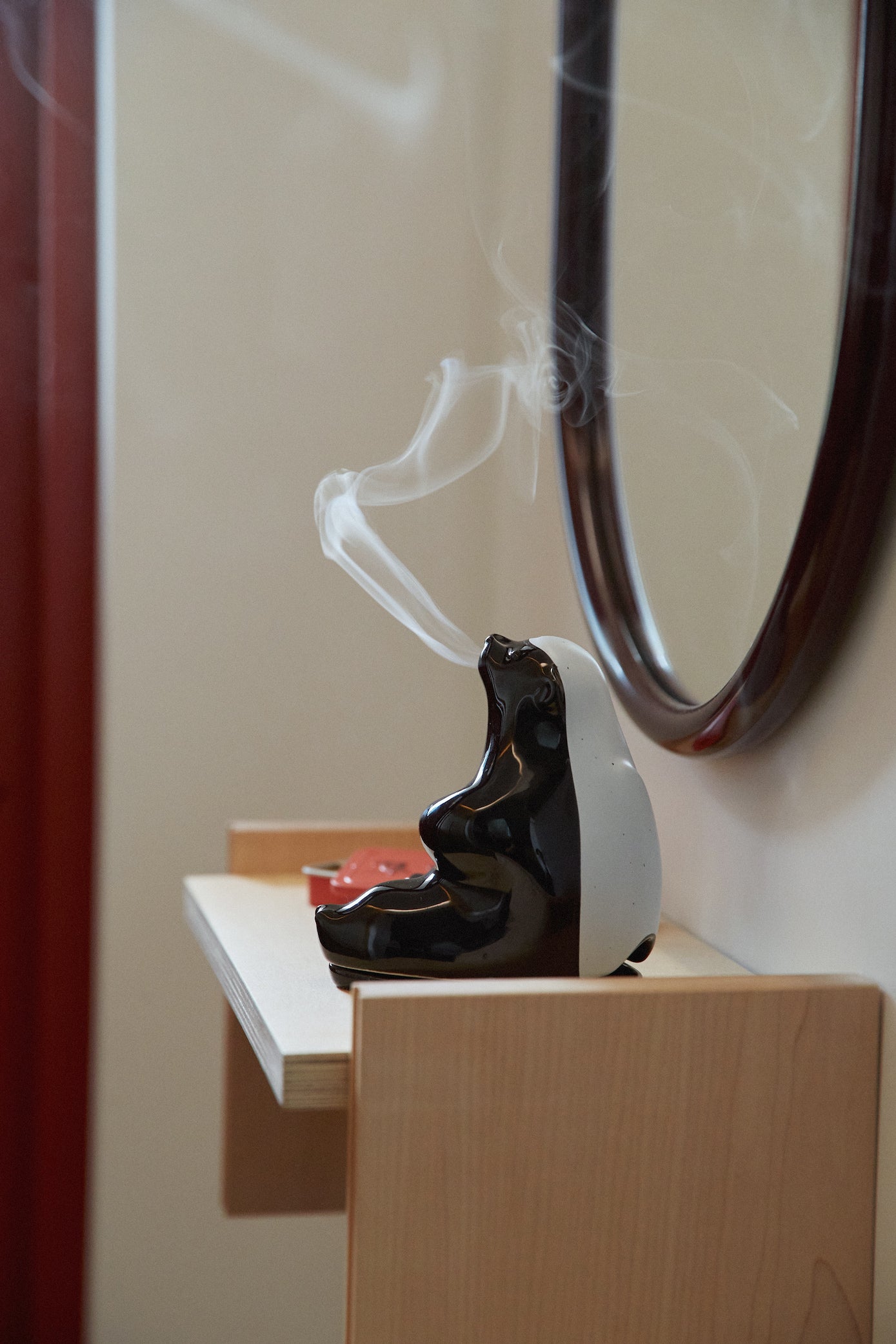 Incense Chamber - Honey Badger