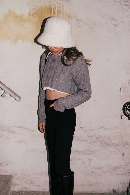 Basic Cable Knit Cropped Sweater - Grey / Black