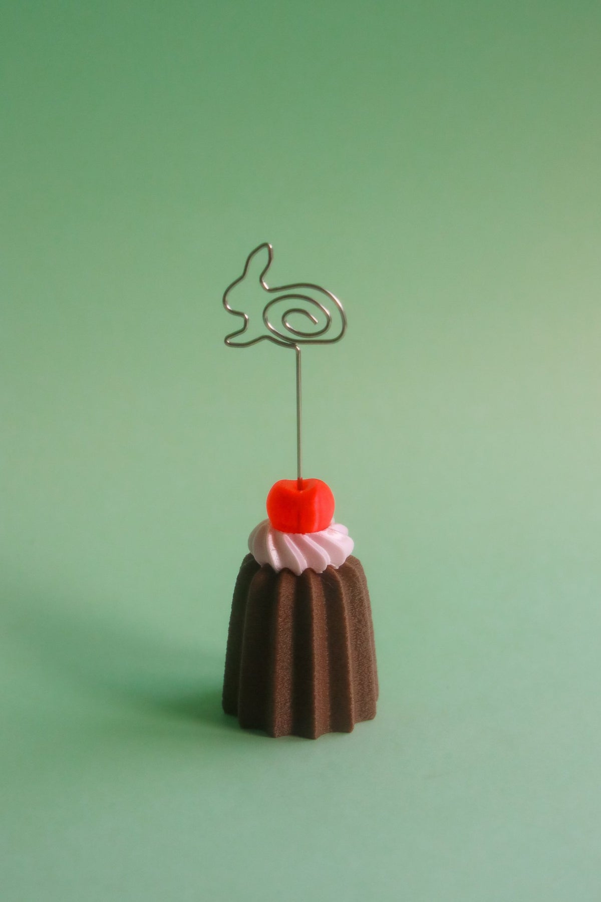 PetitSerie / Bunny Canelé Memo Holder