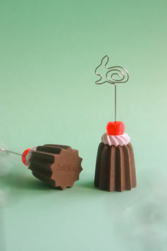 PetitSerie / Bunny Canelé Memo Holder