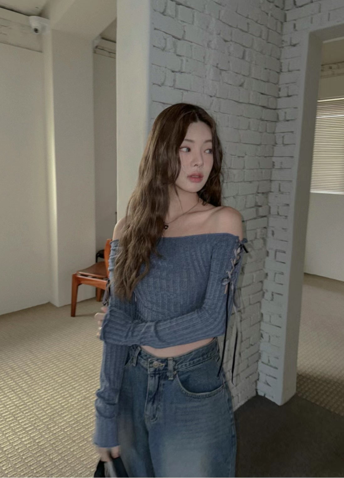 [ 升級新版! 絨面絲帶 Off Shoulder Top] The Sexy Babe Off Shoulder Top - 2 colours