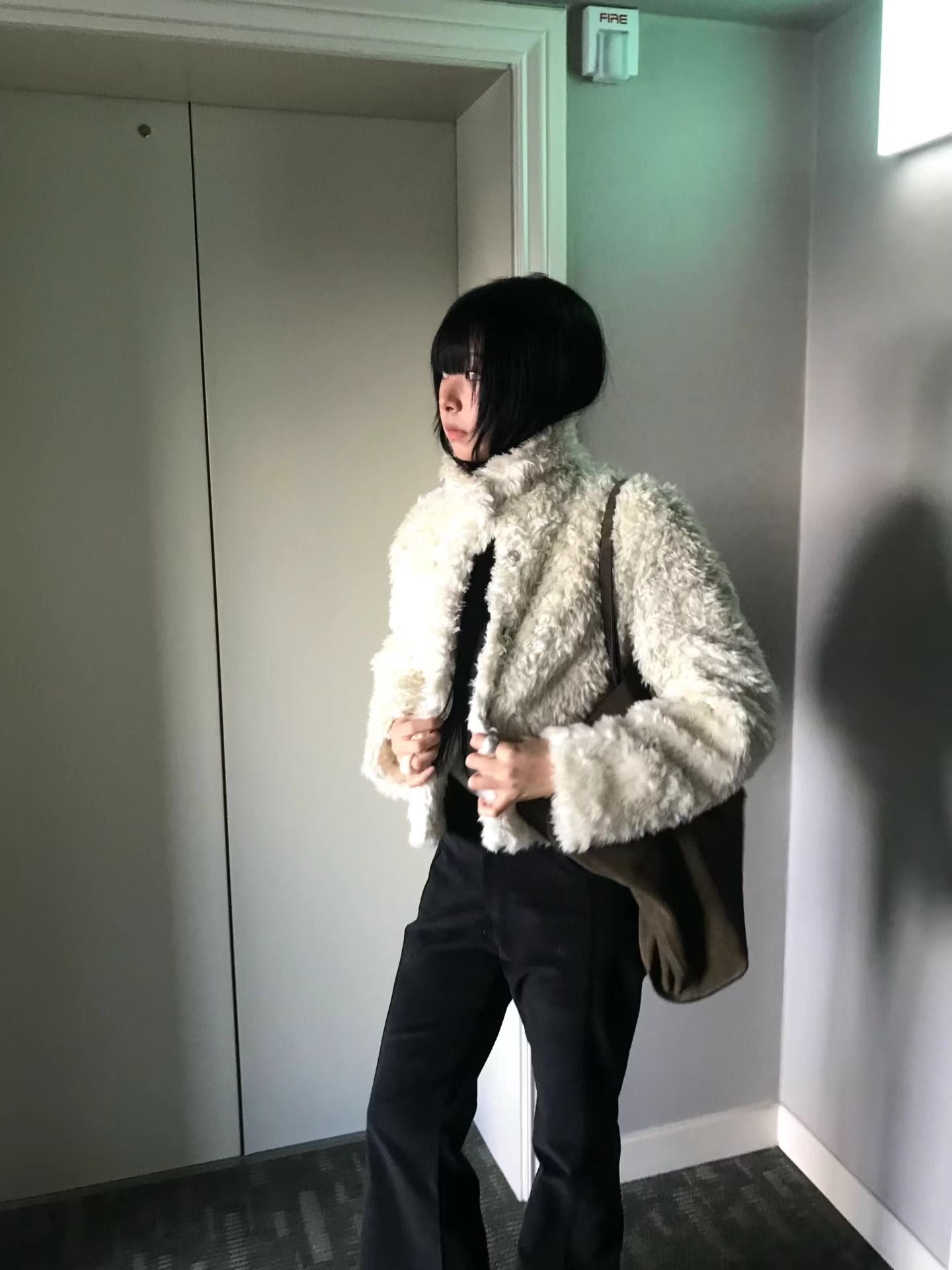 [ 🆕 有型又可愛~! 卷毛毛短外套 ] Puppy Love Fluffy Jacket - 2 colours