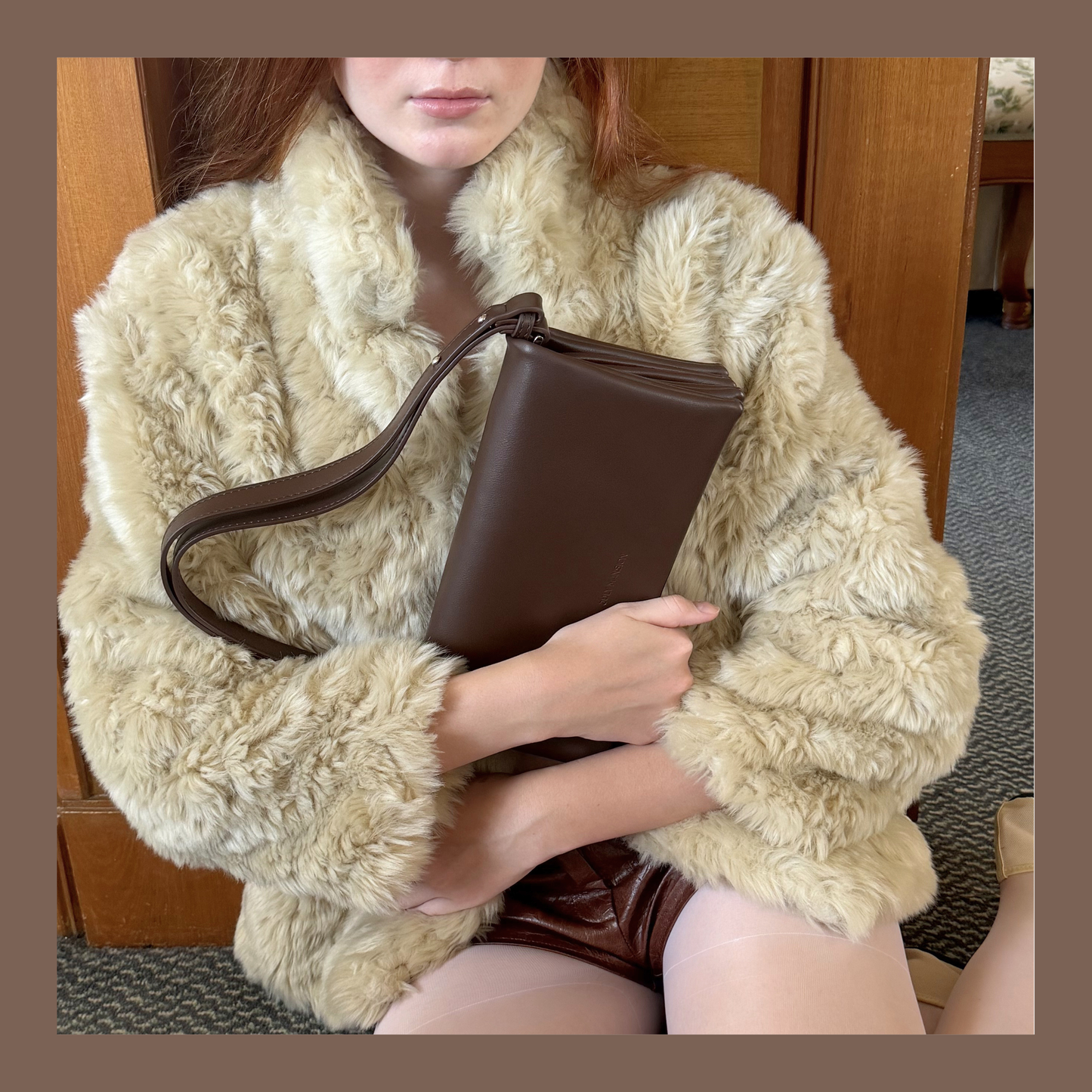 July Mansion - Jolie in Cappuccino Brown