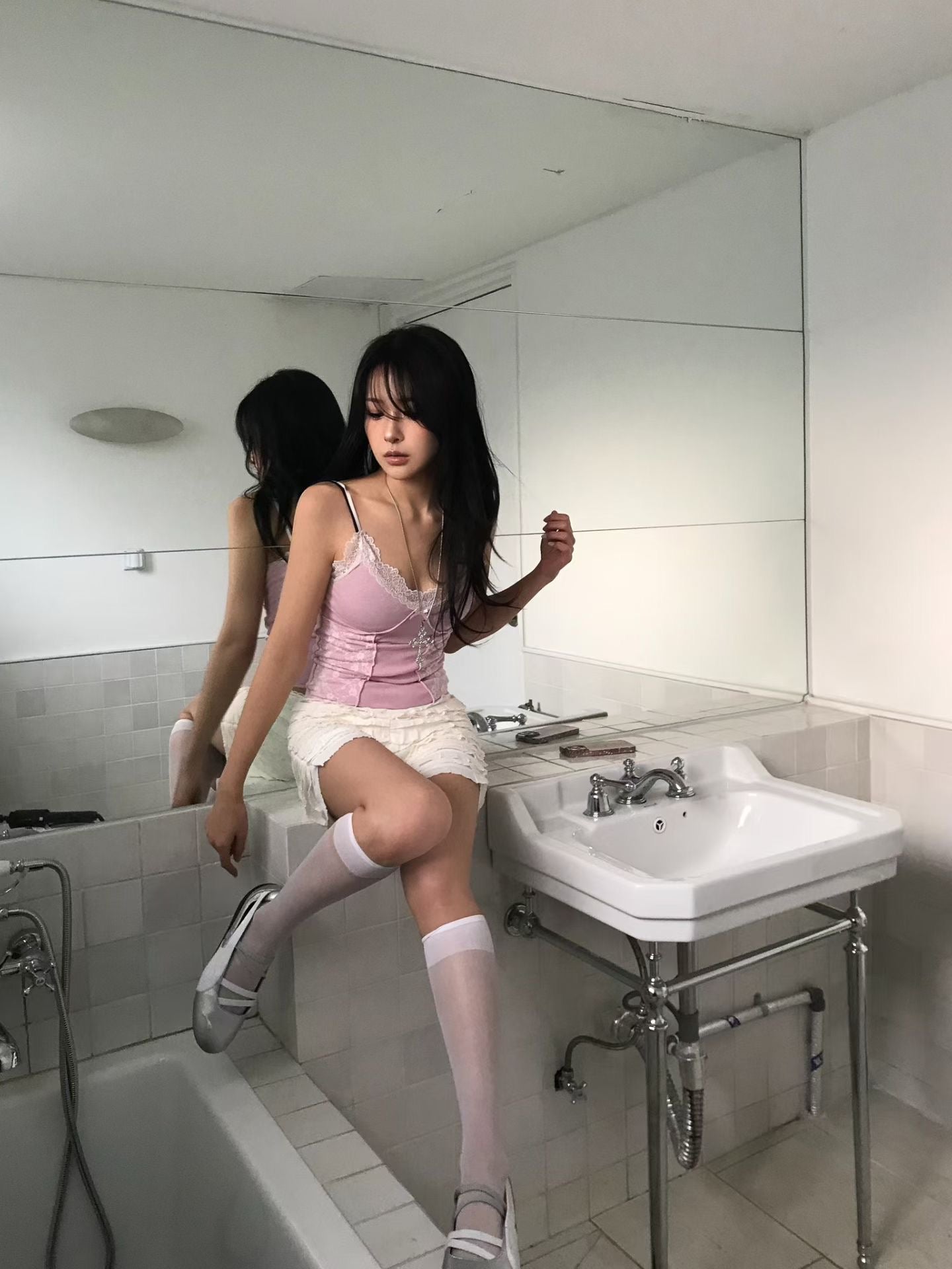 [ 🆕 Calling all sexy girls! ] Dope Lace Cami - 3 colours