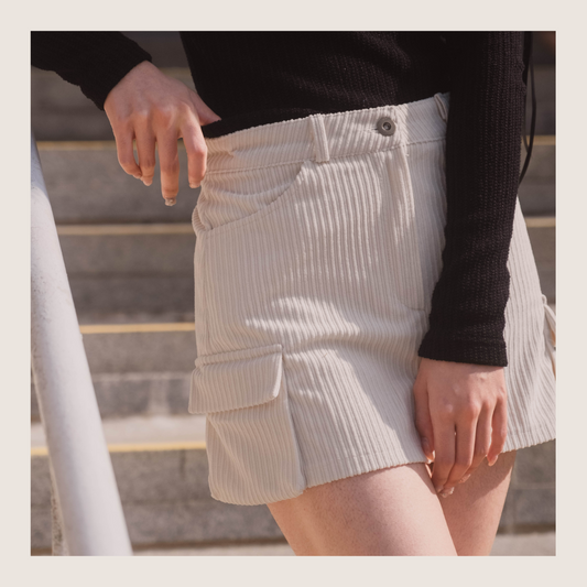 [ 軟滑燈芯絨工裝短裙 ] Corduroy Mini Cargo Skirt - Ivory