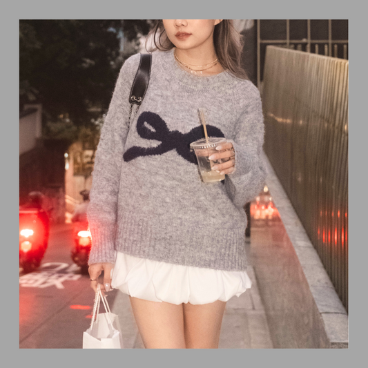 [  停不了的蝴蝶結熱潮! 🎀 ✨ ] Ribbon Bow Oversized Sweater - 3 colours