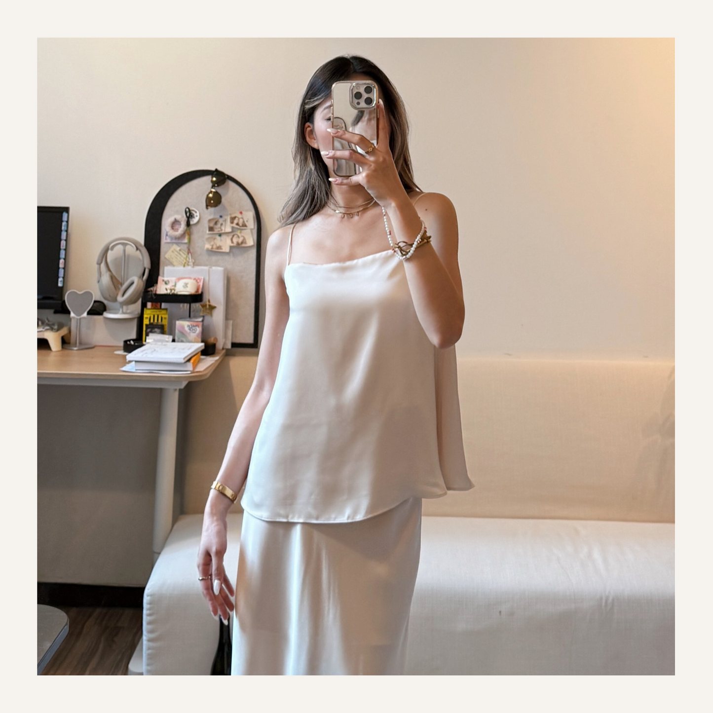 [ 極致高級感 🫧🐚✧˖°柔滑絲質 簡約氣質吊帶 ] Satin Spaghetti Cami - 2 colours