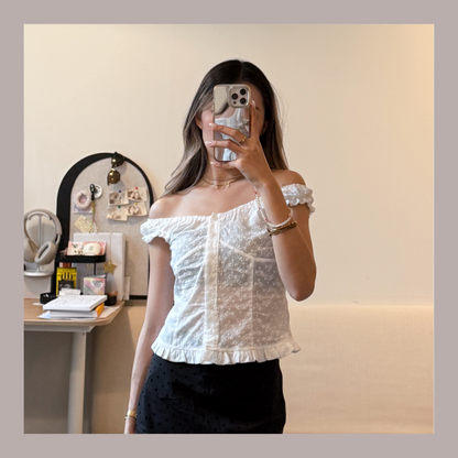 [ 🆕 夏日熱推款 🎀ྀིྀི  ⋆｡‧˚ʚ🧸ɞ˚‧｡⋆甜辣暗花兩著 top ] Aura Two-way Top - 2 colours