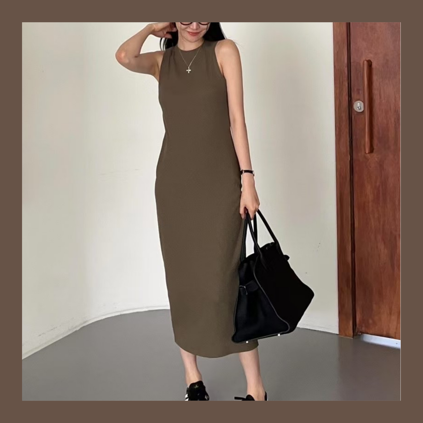 [ 新色加入 強勢回歸 🫒🌰 不出錯的舒適長裙] Endless Halter Neck Maxi Dress - Olive