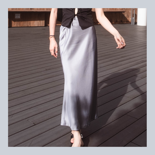 [ 新色加入 ! 絲質長裙 灰姑娘淺灰藍] Mermaid Silky Midi Skirt - Blue