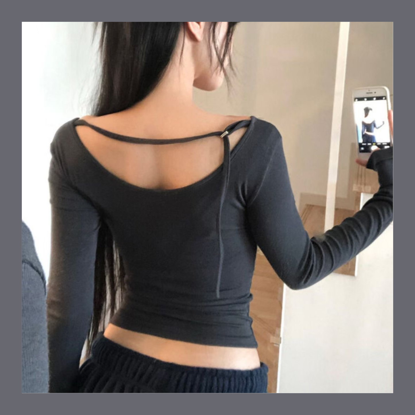 SALE [ 軟綿綿~ 驚喜小露背 ✨  ✨  ] At The Back Top - 3 colours