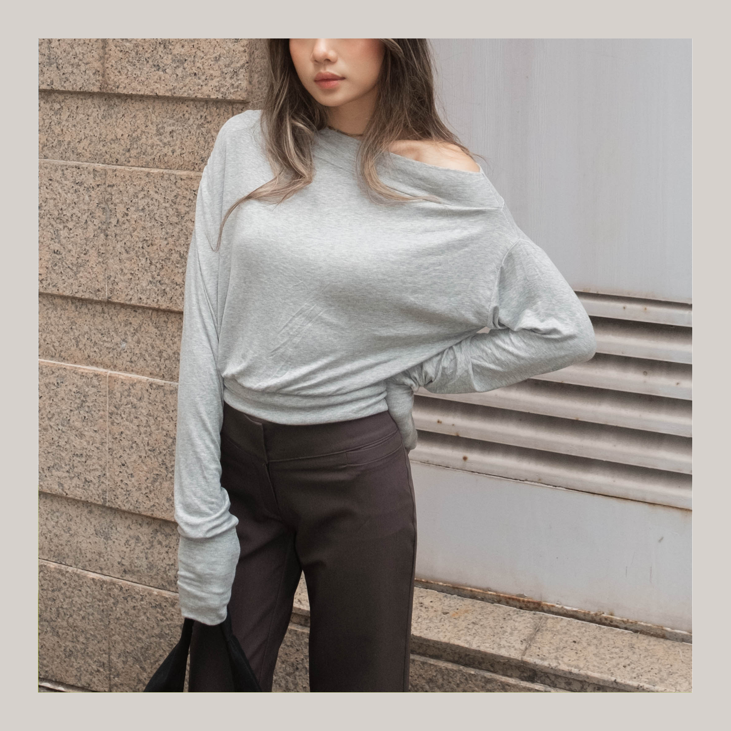 [ 🆕 無法抗拒的超柔軟觸感 ᶻ 𝗓 𐰁 .ᐟ ] Busy Cooling Asymmetric Top - 3 colours