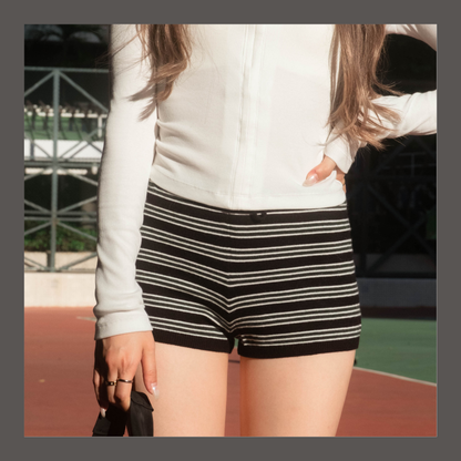 [ 🆕 Mini shorts 潮流 ☕️ 復古針織小短褲 ] Paul's Mini Shorts Stripes - 2 colours