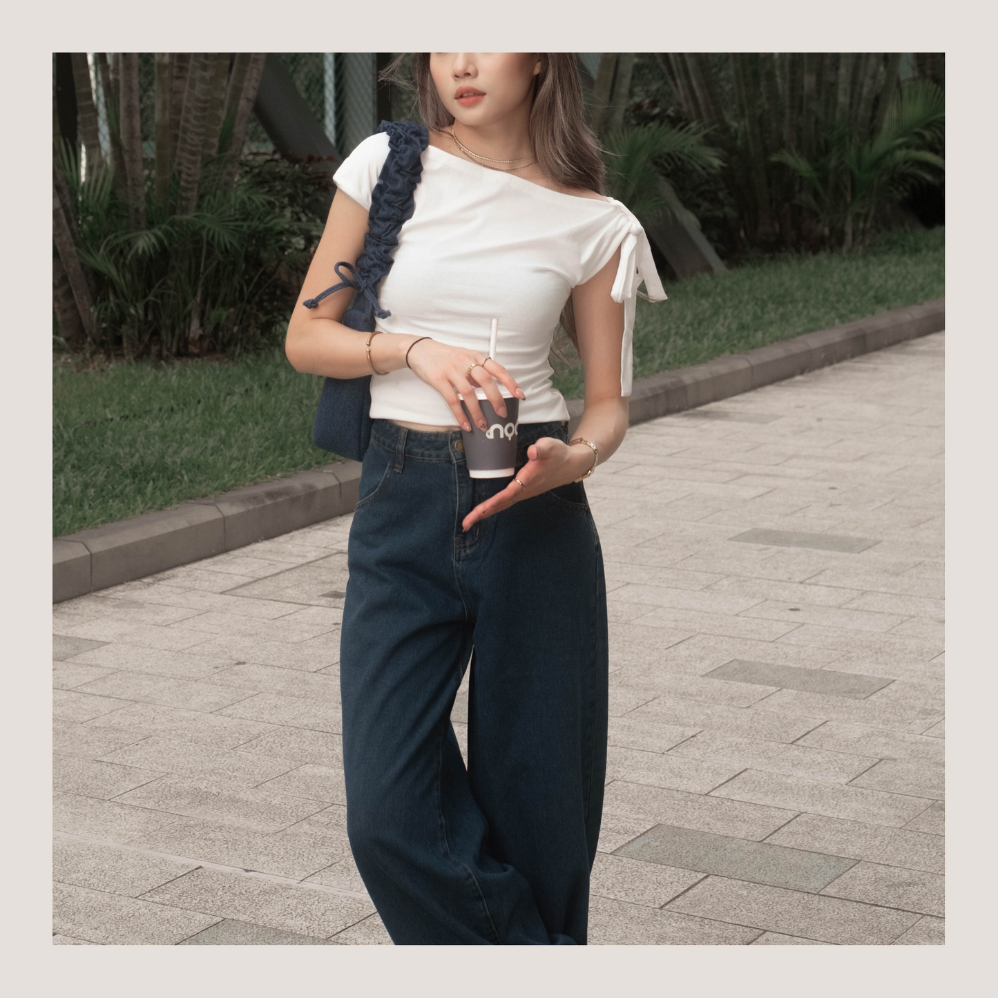 [ 率先上架熱門款!! 衣櫥必備斜膊綁帶 ] Butterfly Asymmetric Top - 3 colours