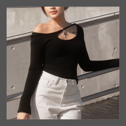SALE [ 大力推薦! 小性感彈性薄長衫 ] Sneak Out Top - 2 colours