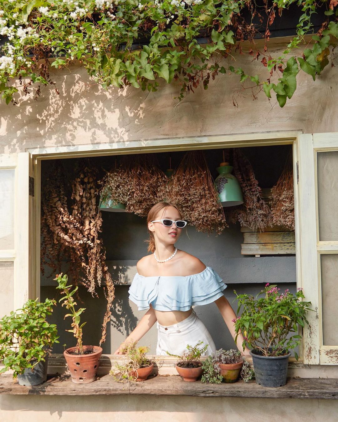 [ Lady~ 飄飄彈性小性感] Dear Ruffle Off-shoulder Top - Sky Blue