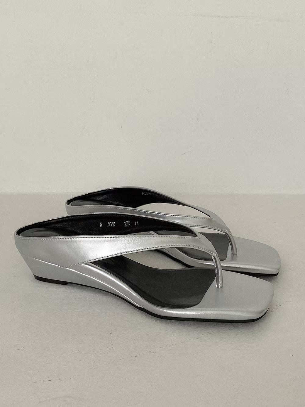 🆕  Minimalist Square-Toe Wedge Sandal - 3 colours