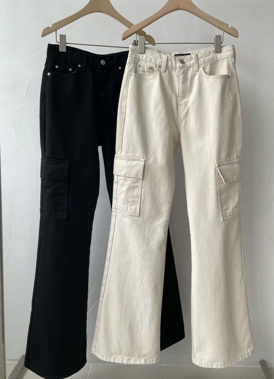 [ 型爆！完美剪裁工裝牛仔 ] Casual Cargo Jeans Straight - 2 colours