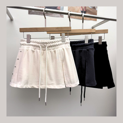 [ 🆕 大推～! 夏日短裙褲 ] Heading Studs Shorts (Skorts) - 3 colours