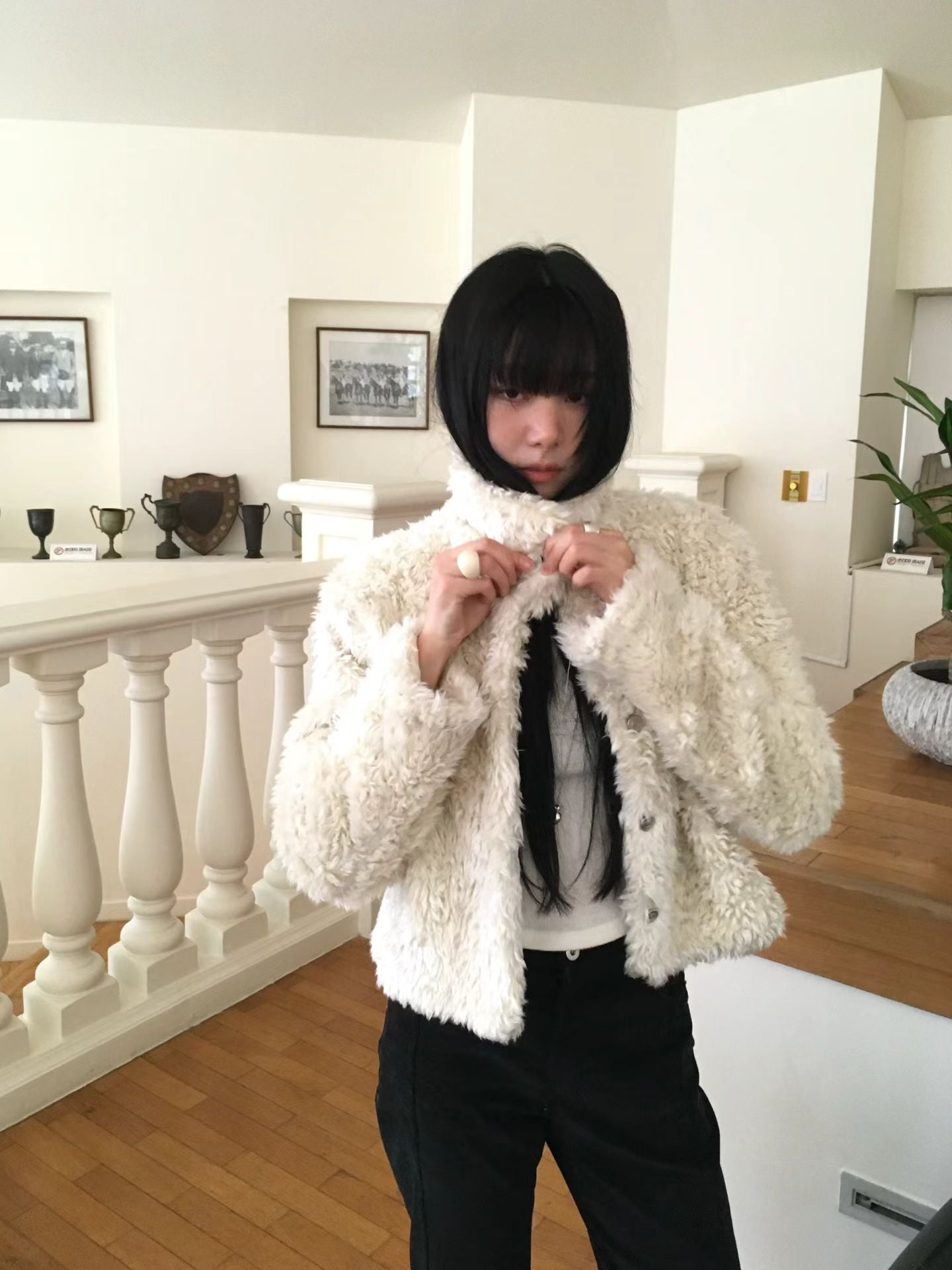 [ 🆕 有型又可愛~! 卷毛毛短外套 ] Puppy Love Fluffy Jacket - 2 colours