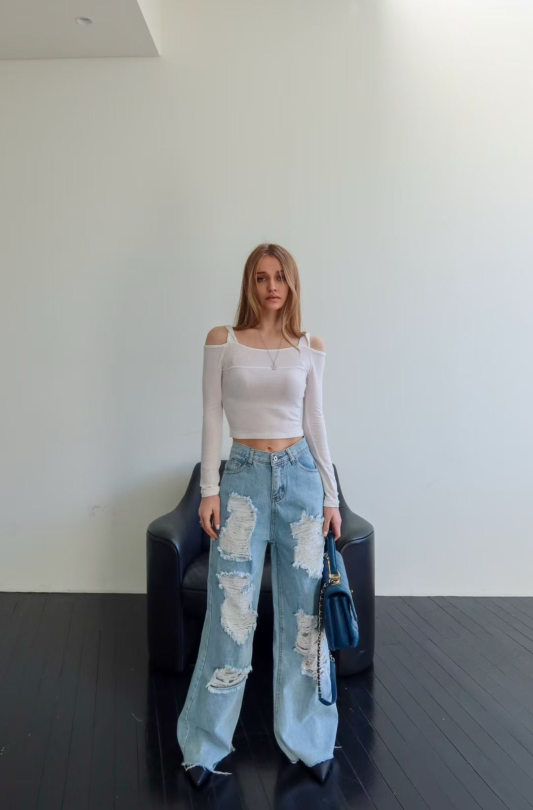 [ 不限身形! 完美版型! 高腰闊腳爛牛 (不露肉) ] XOXO Wide Leg Ripped Jeans - 2 colours