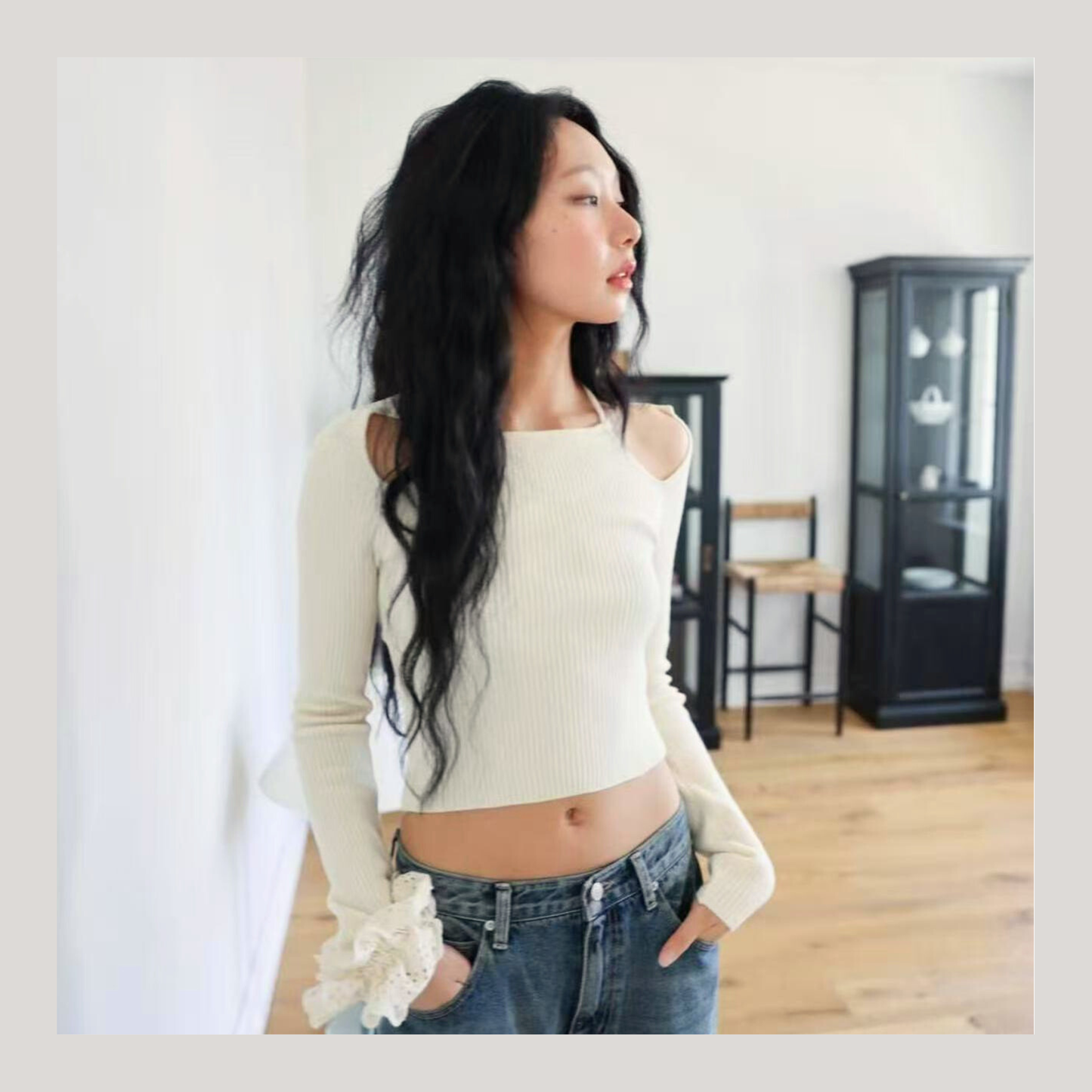 [ 🆕 小性感露膊 top ] Celia Halter Long sleeves Top - 2 colours