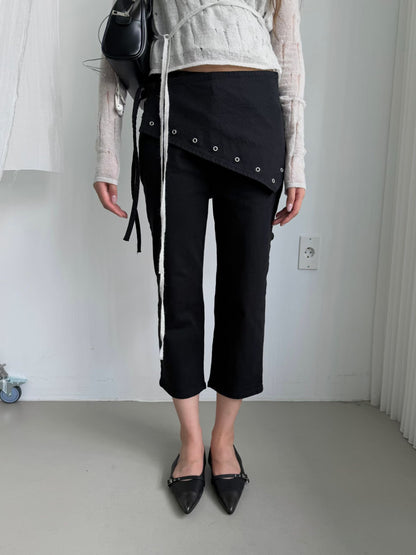 Grommet Overlay Cropped Trousers
