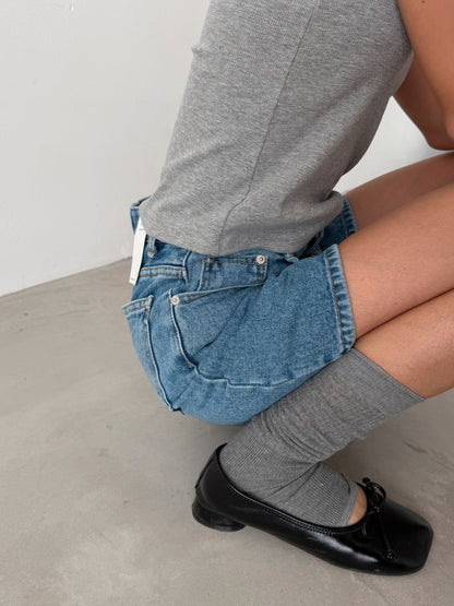 [ 🆕 特顯瘦! 歐美街頭短牛仔] Sliding Denim Shorts