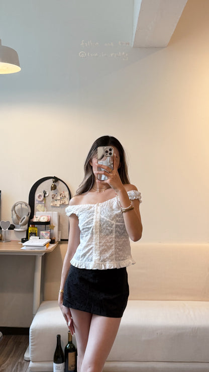 [ 🆕 夏日熱推款 🎀ྀིྀི  ⋆｡‧˚ʚ🧸ɞ˚‧｡⋆甜辣暗花兩著 top ] Aura Two-way Top - 2 colours