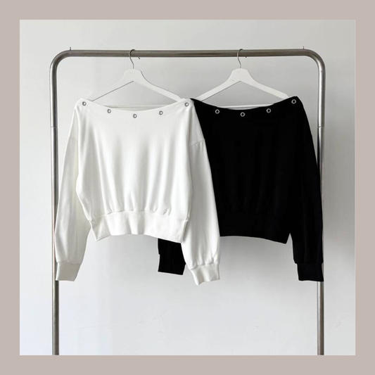 [ 🆕 型格寬鬆 斜膊鐵圈 top] Cool Girl Studs Off-shoulder Top - 2 colours