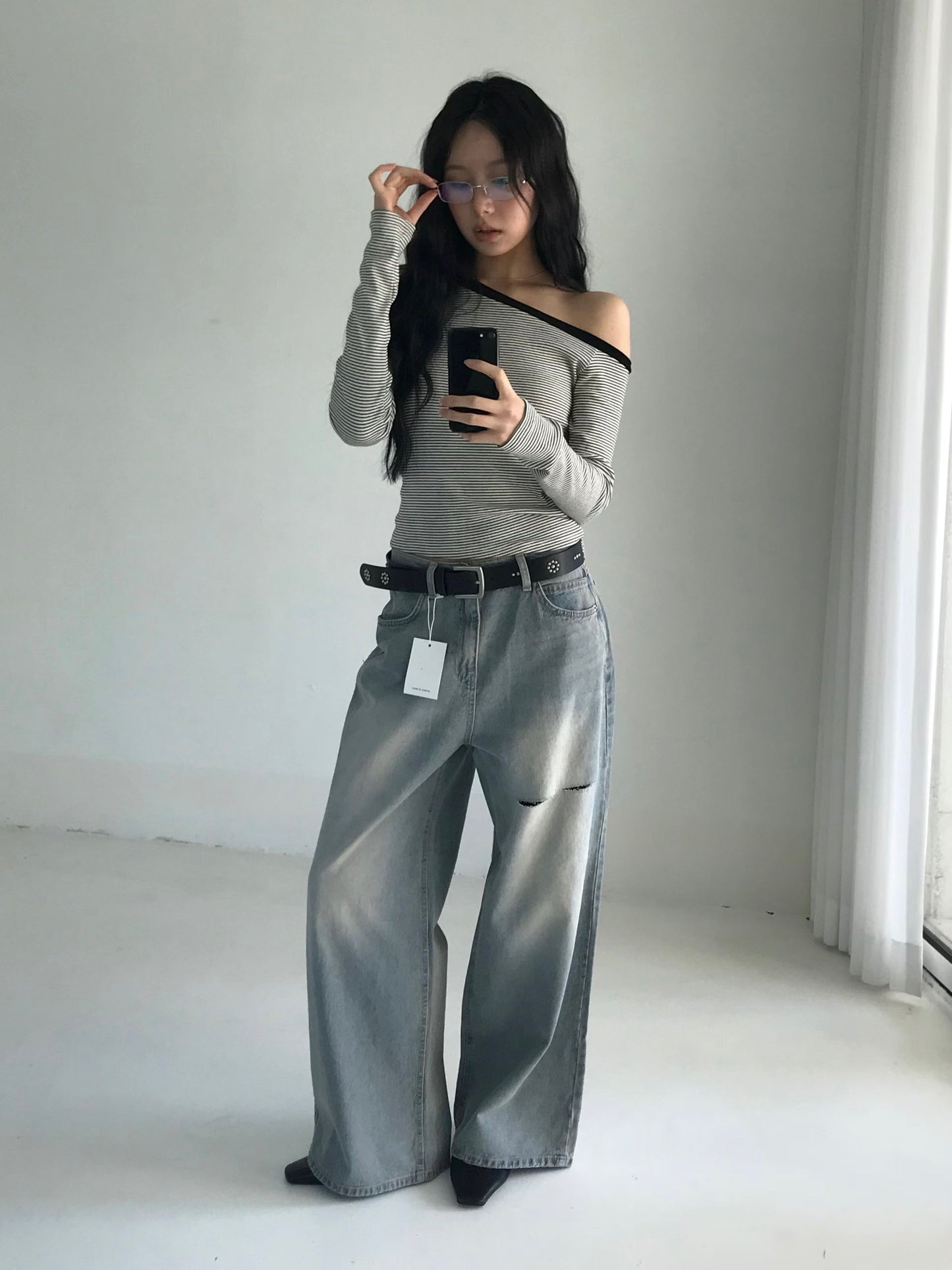 [ 🆕 垂感滿滿⋆˙⟡ 極致慵懶 ] On Me Ripped Baggy Jeans Straight