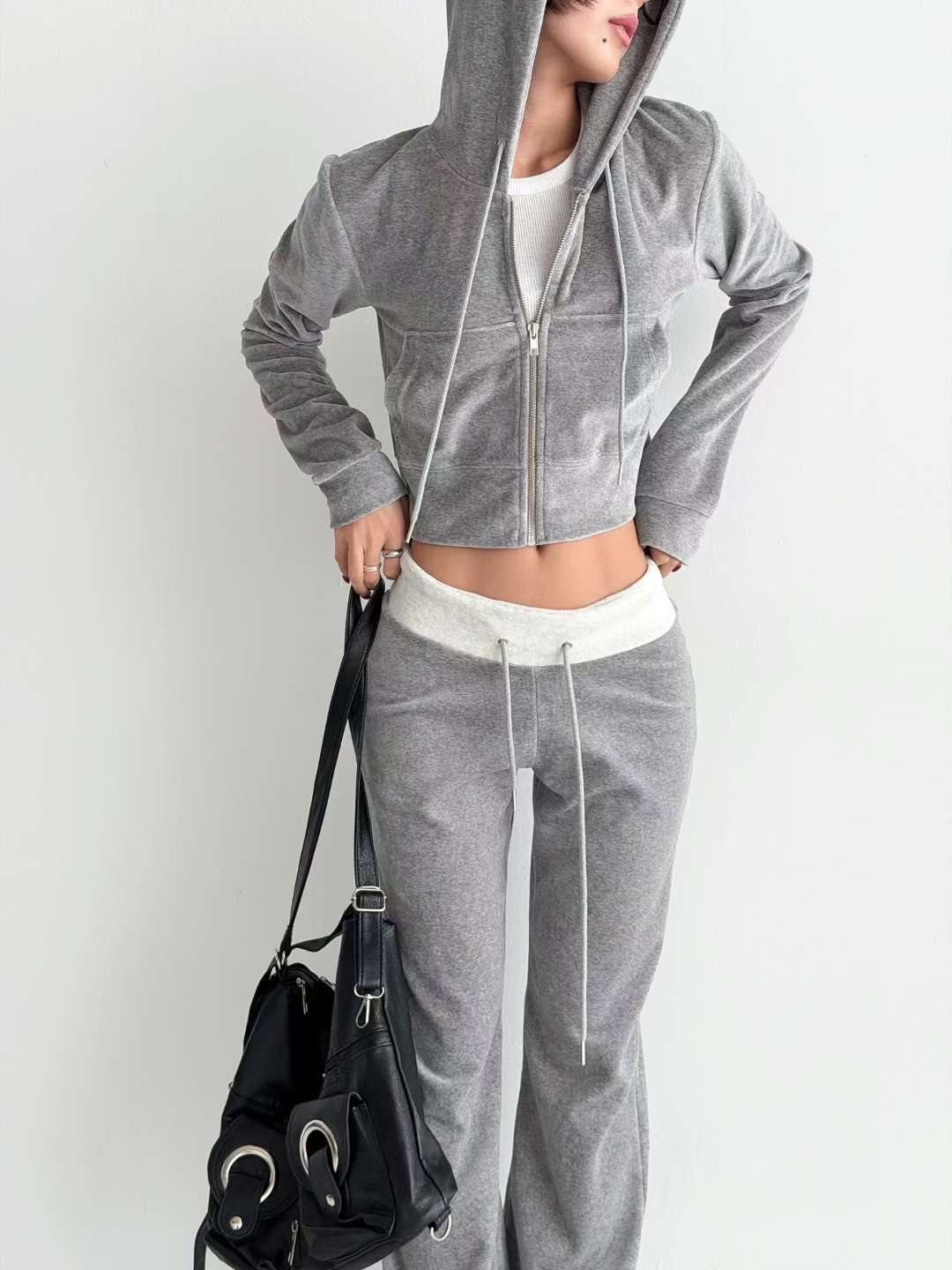 [ 🆕 小個子友好~ 絲絨休閒喇叭褲] Royal Velvet Flare Pants - 2 colours