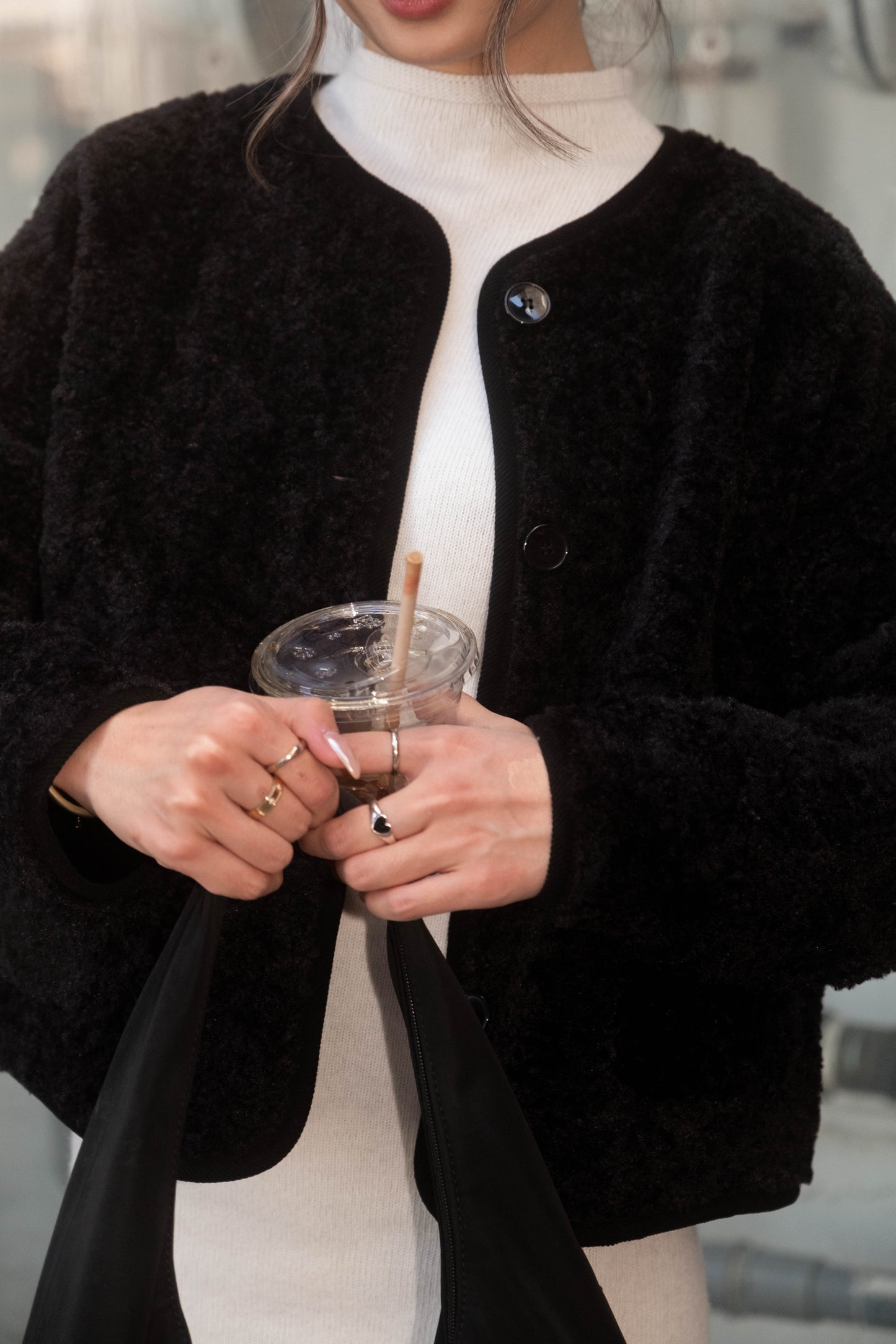 [ 🆕 超厚實! 超氣質! 短毛毛保暖外套 ] Bear Bear Fluffy Jacket - 2 colours