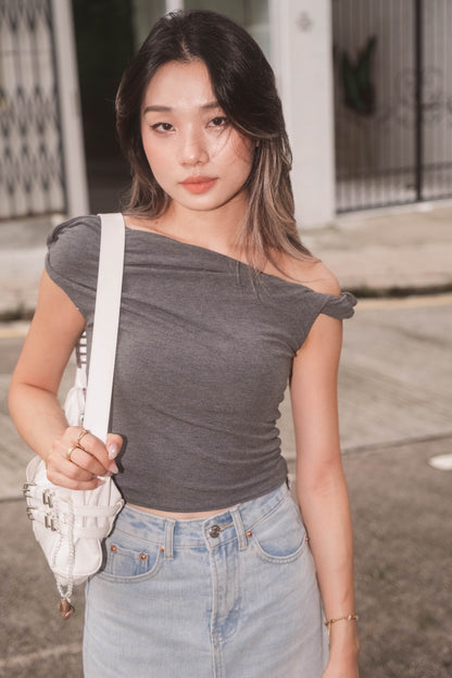 [ 歐美簡約 Clean fit must-have! ] Asymmetric Ruched Top - Grey
