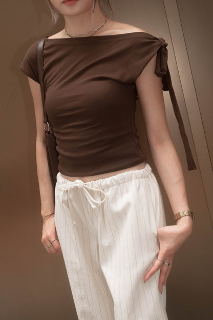 [ 率先上架熱門款!! 衣櫥必備斜膊綁帶 ] Butterfly Asymmetric Top - 3 colours