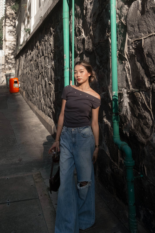 [ 新品優惠 🆕 型格日常! 斜肩鐵圈 top ] Studs Off Shoulder Tee