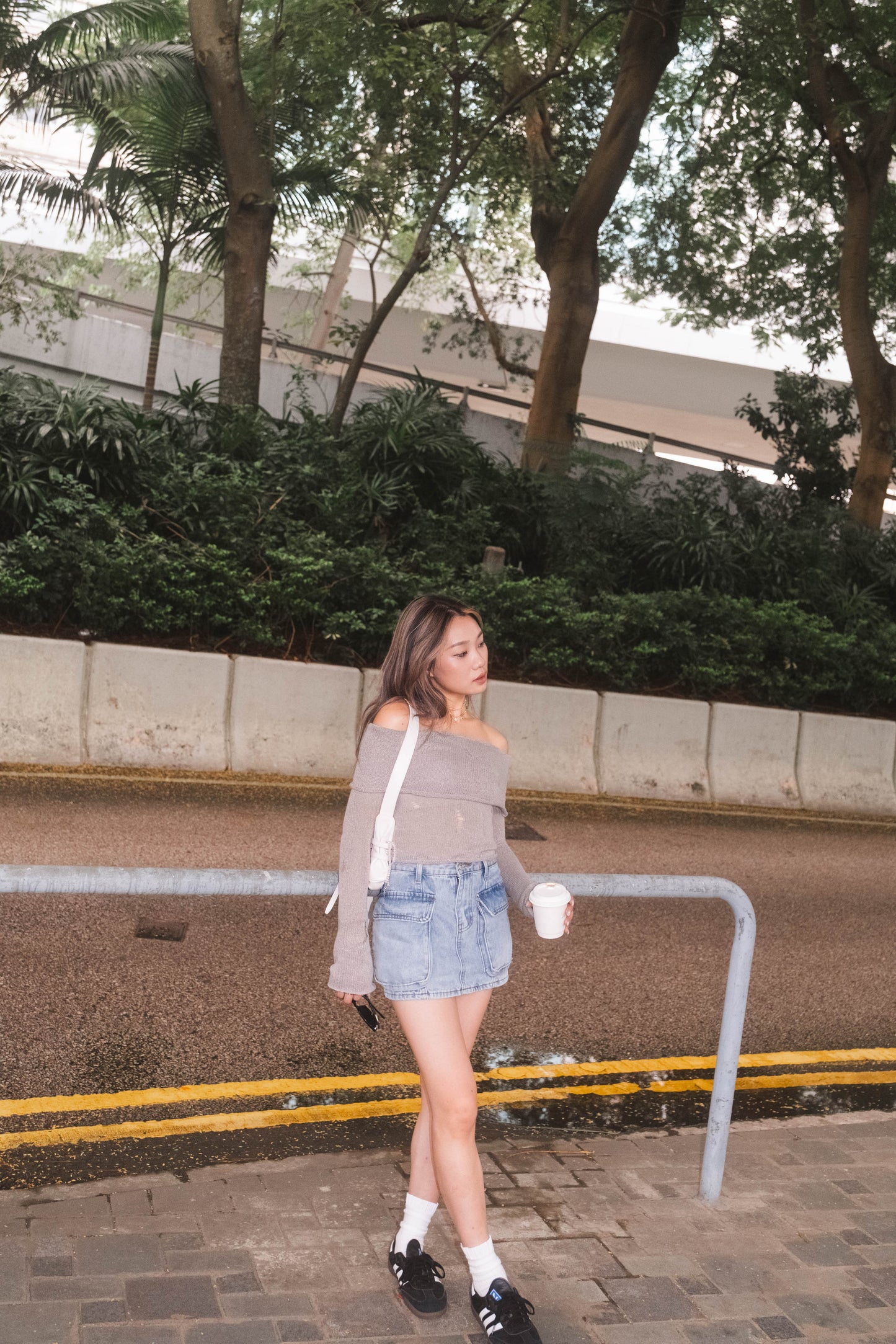 [ 必入手! 軟熟針織一字膊 叛逆微破爛 ] Soft But Rebellious Off Shoulder Knit Top - 3 colours