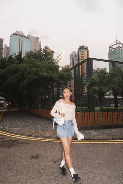 [ 必入手! 軟熟針織一字膊 叛逆微破爛 ] Soft But Rebellious Off Shoulder Knit Top - 3 colours