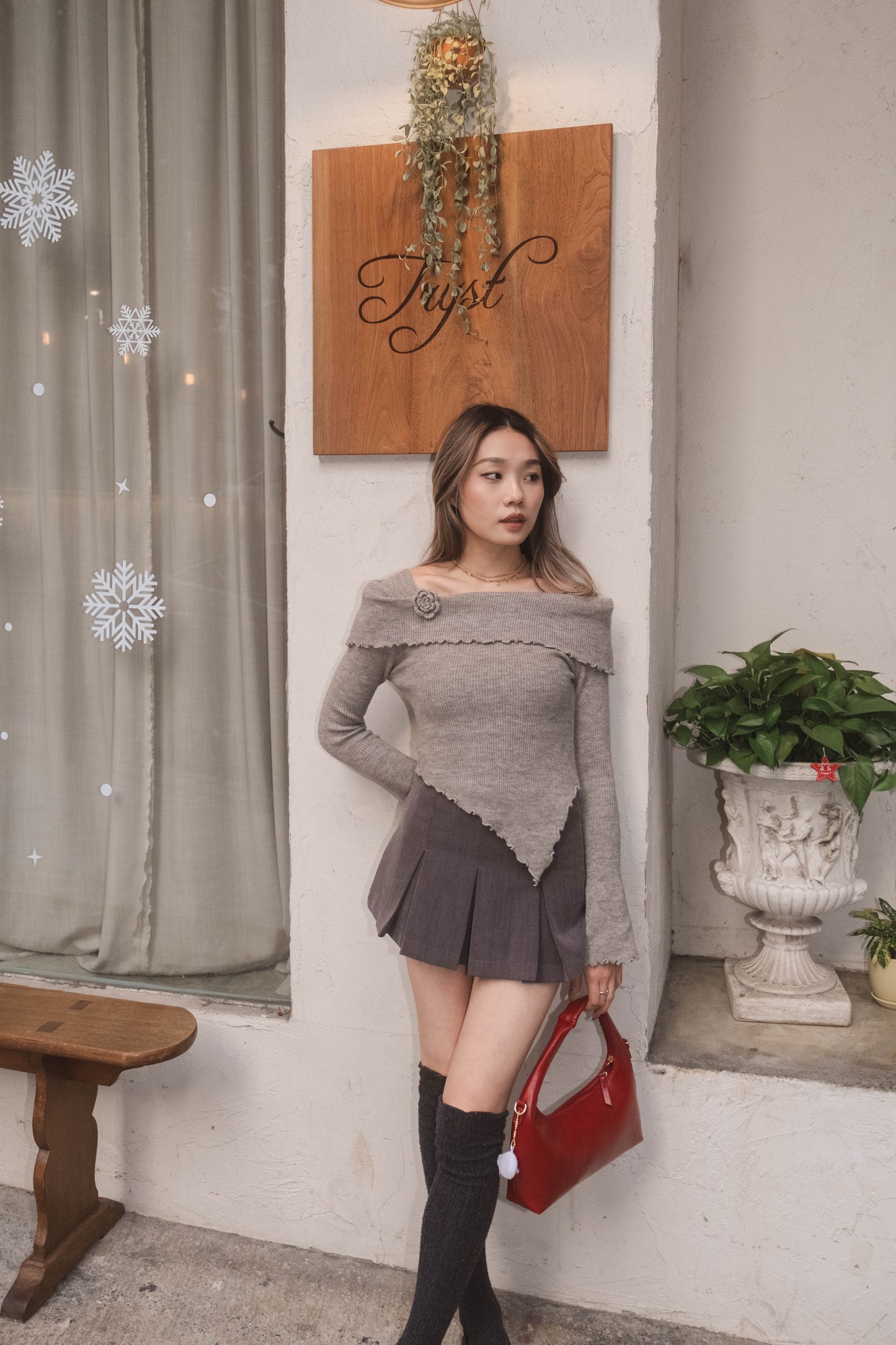 [ 溫柔 • 軟熟 🪩❤️‍🩹 針織一字膊 ] Once Off Shoulder Knit Top