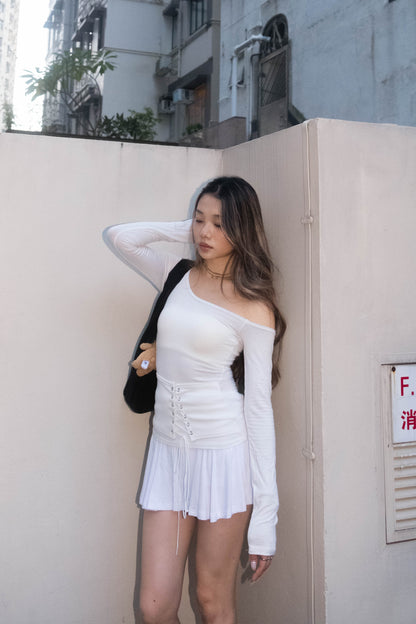 [ 🆕 設計感up! 🩰 綁帶斜膊薄 top ] Girdle Belt Top - 3 colours