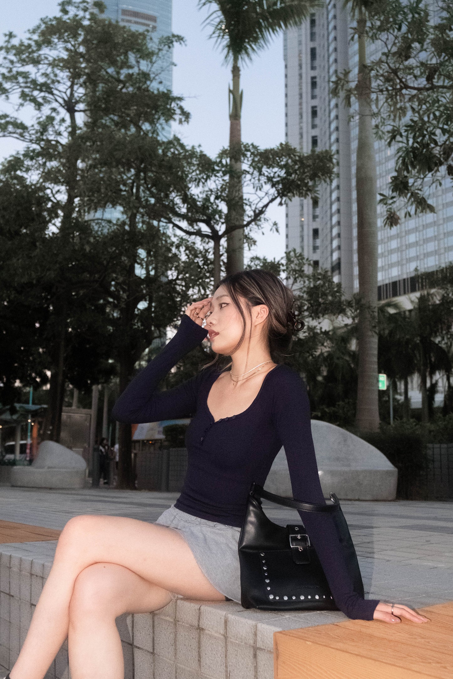 [ 🆕 歐美基礎 🤎 鈕扣彈性 top ] California Sunset Button Up Top - 2 colours