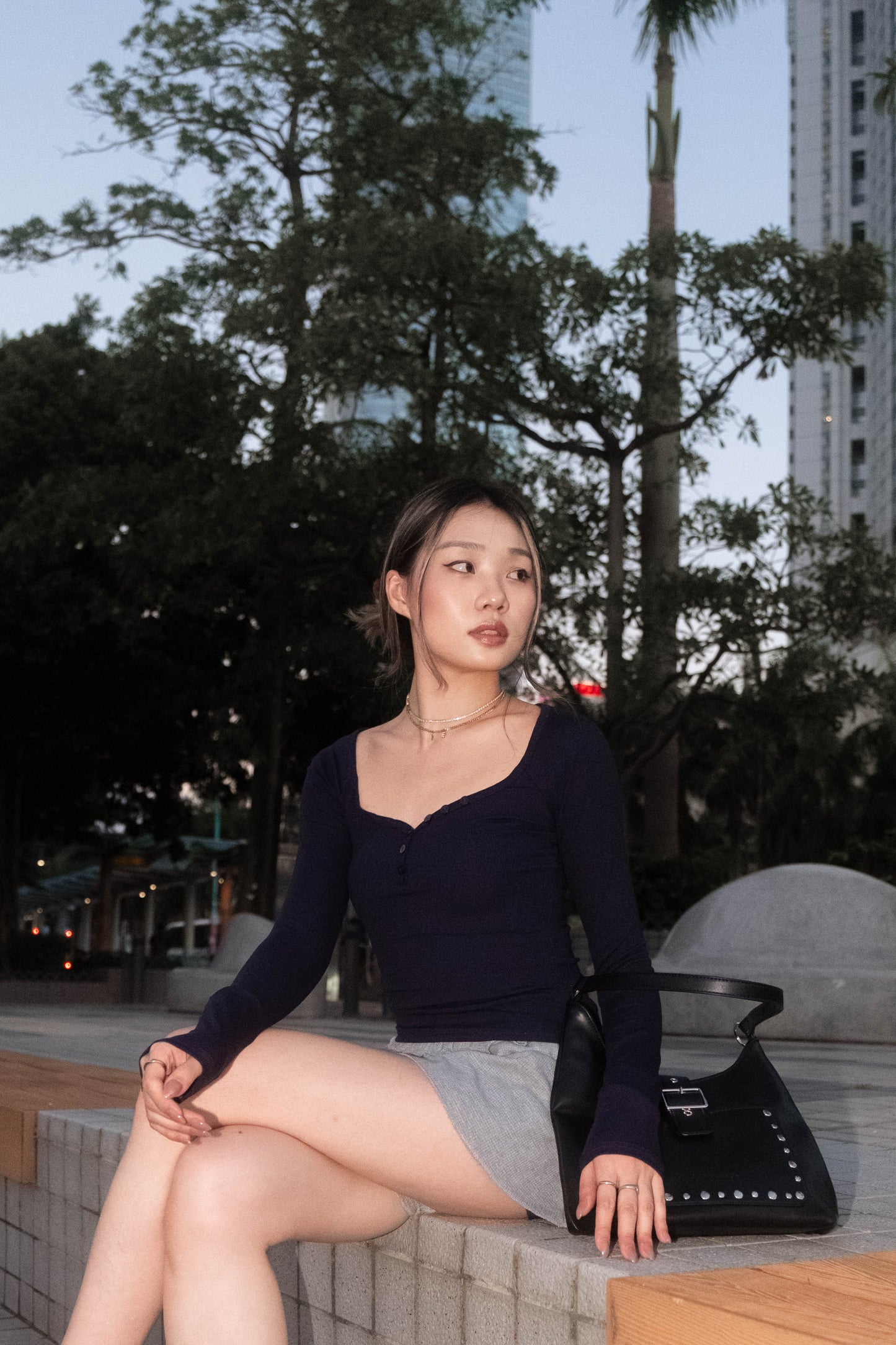 [ 🆕 歐美基礎 🤎 鈕扣彈性 top ] California Sunset Button Up Top - 2 colours