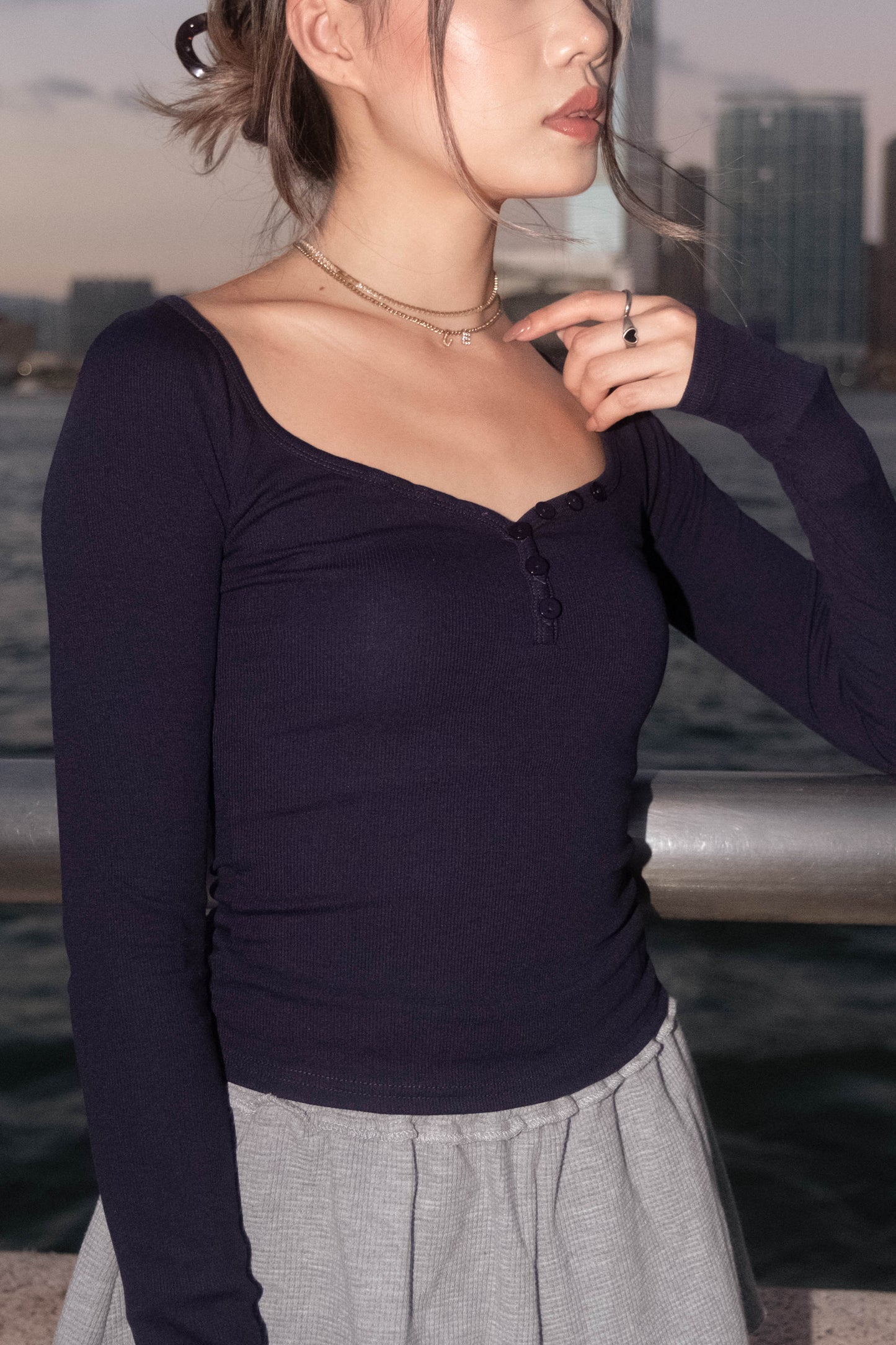 [ 🆕 歐美基礎 🤎 鈕扣彈性 top ] California Sunset Button Up Top - 2 colours