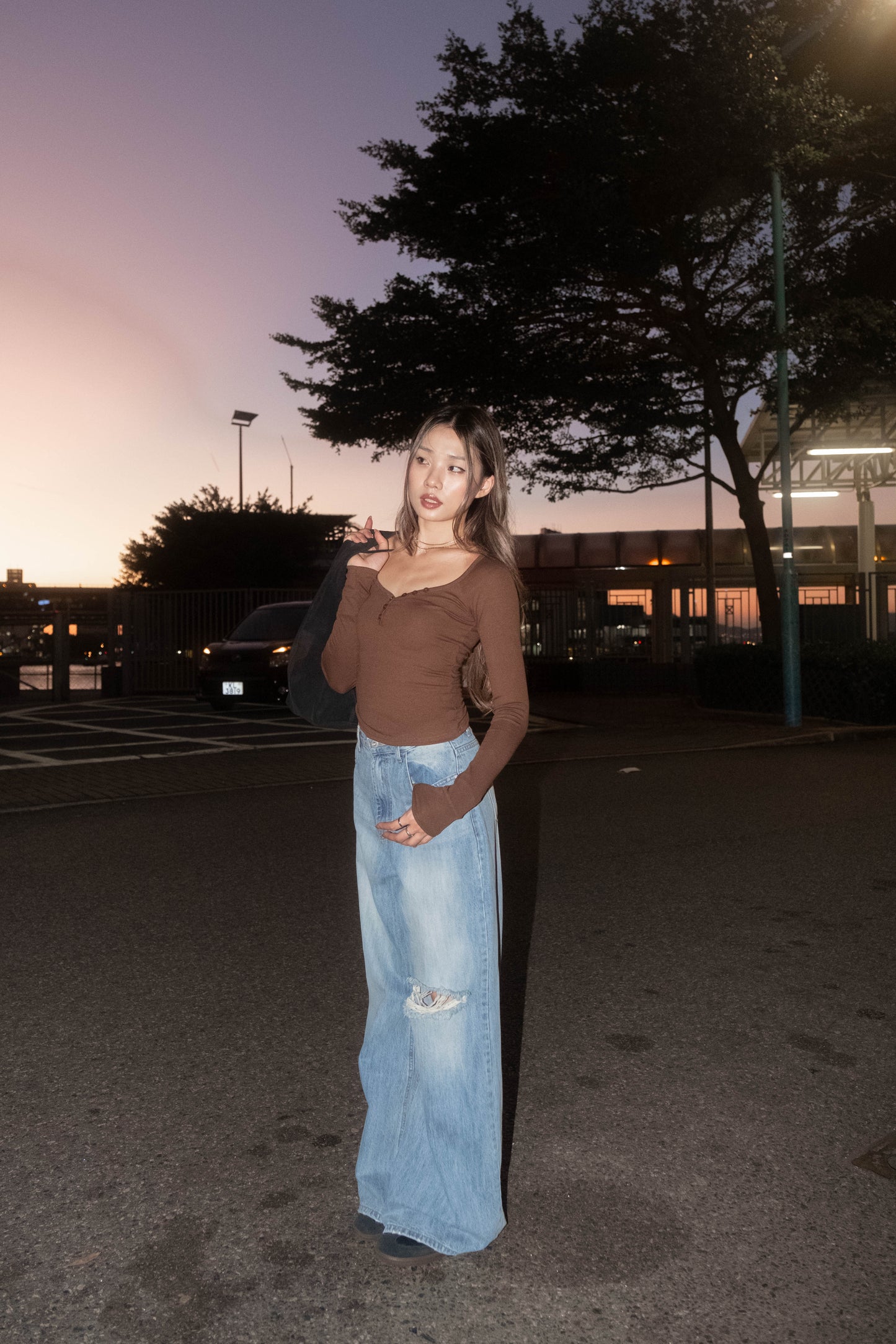 [ 🆕 歐美基礎 🤎 鈕扣彈性 top ] California Sunset Button Up Top - 2 colours